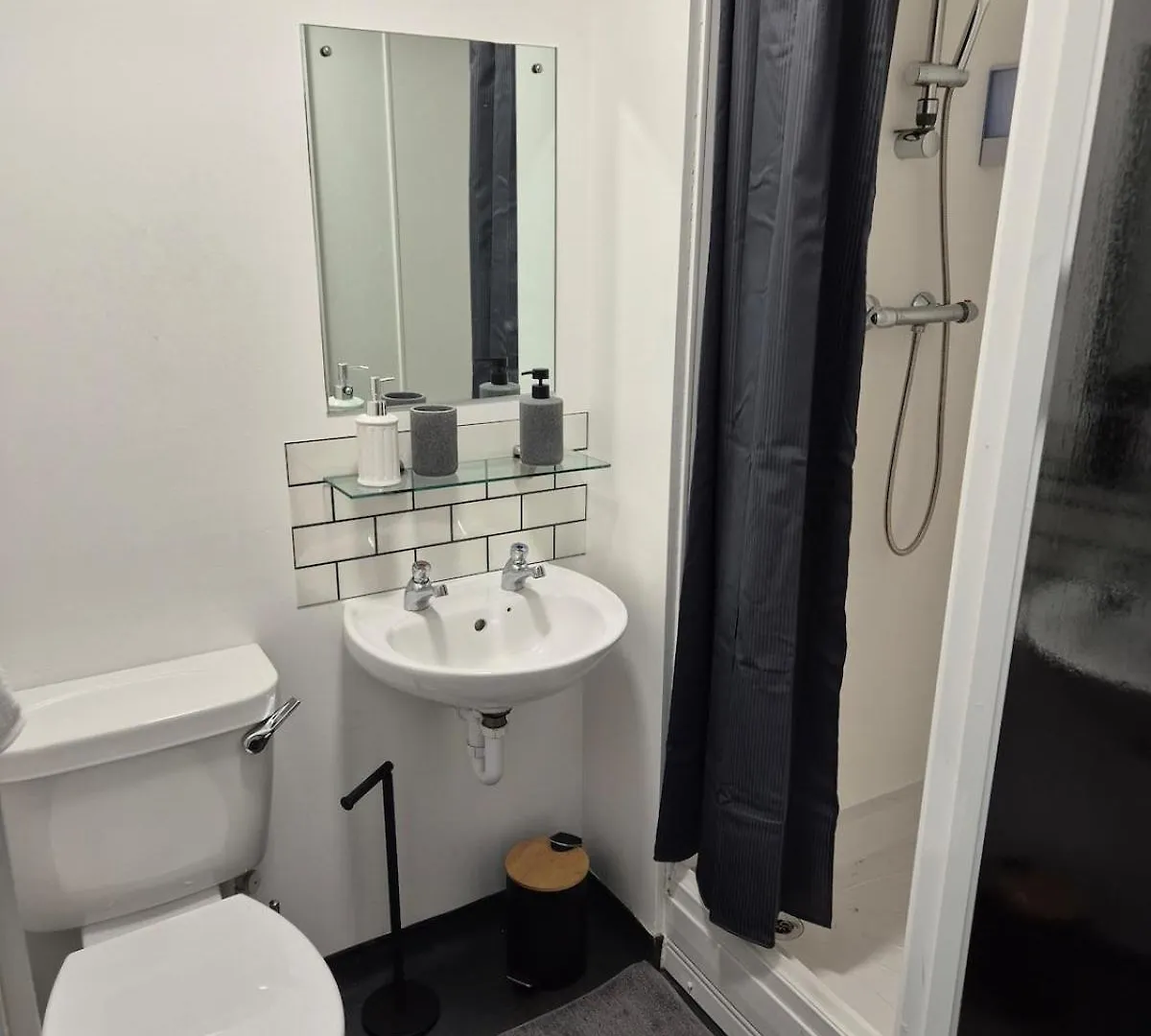 Aparthotel 248 Halls Middlesbrough